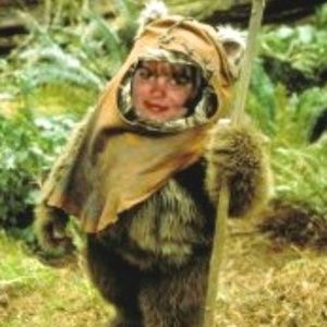 Meet your Posher, Suzanne